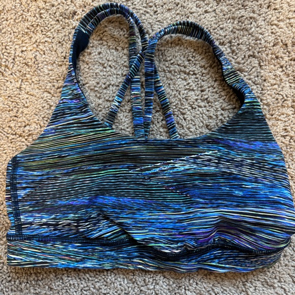 Lululemon Energy Bra Blue Size 4 - Picture 1 of 2